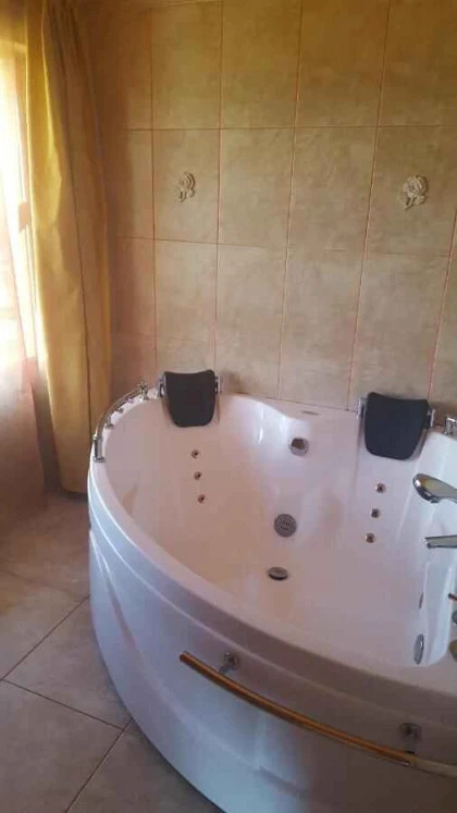 Jacuzzi