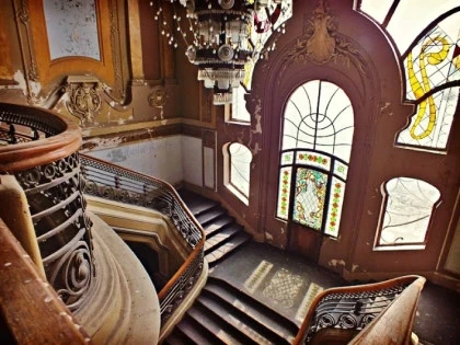 Cazinoul din Constanta si detalii turistice de pe faleza