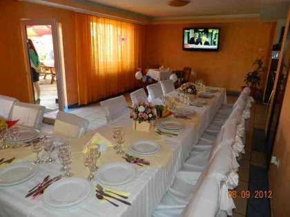 Vila Tom Cris Sala de mese