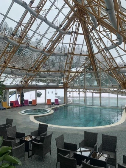 Piscina Acoperita