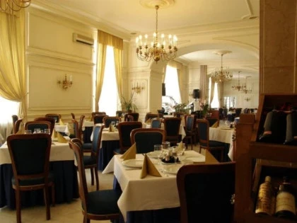 Restaurant Palace Interior
