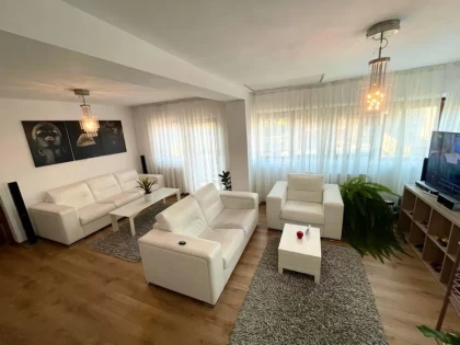 Zona Living